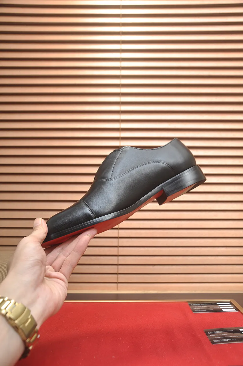 Men's shoes 💰620💶 [Chrstian Loubotin] Red-soled shoes 💋Original mold opening, the highest version on the market, purely handmade ➕Imported cowhide uppers, first-layer water-dyed cowhide lining! Original EU high-gloss outsole. 38 to 45 (45 customized)